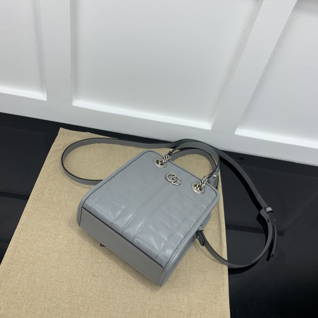 Gucci Satchel Bags